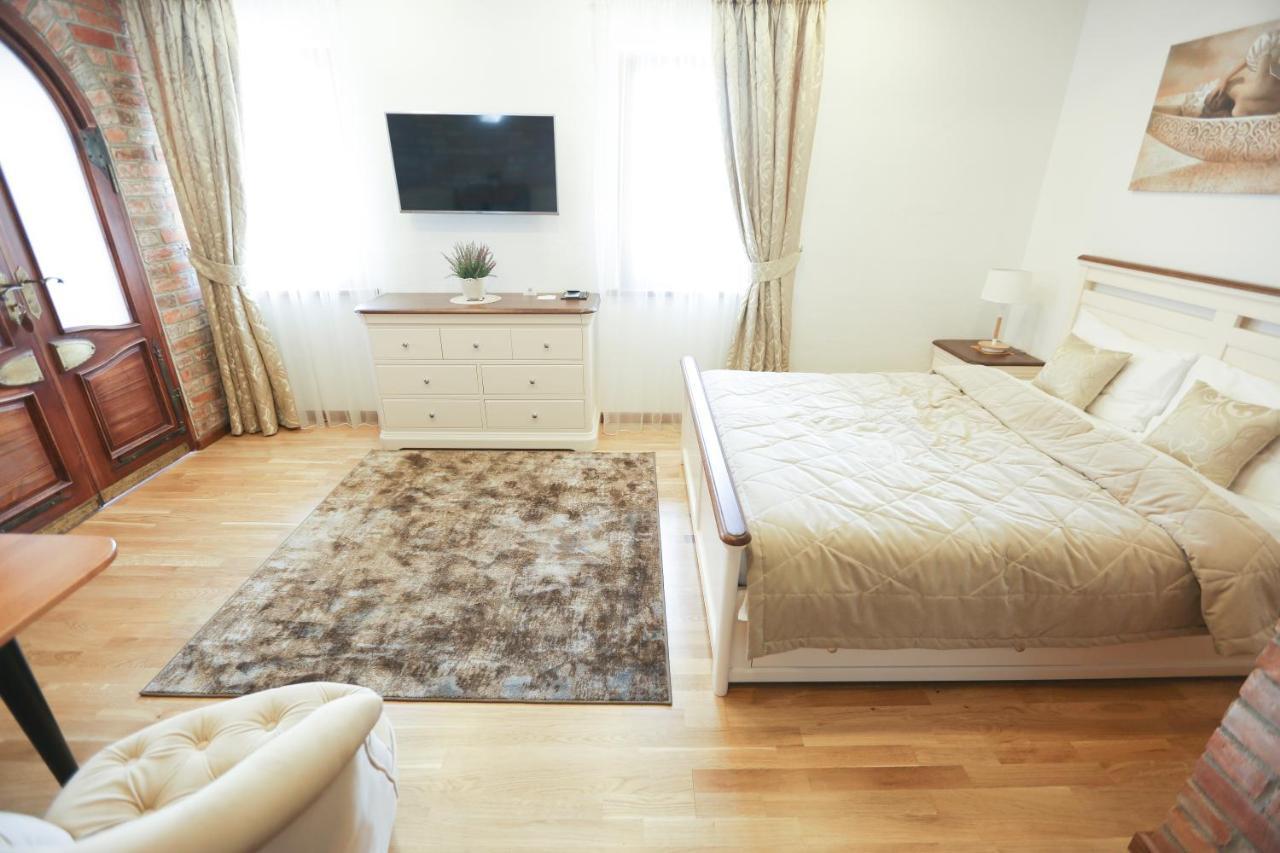 Lavender Inn Guest House Viesvenai Dış mekan fotoğraf